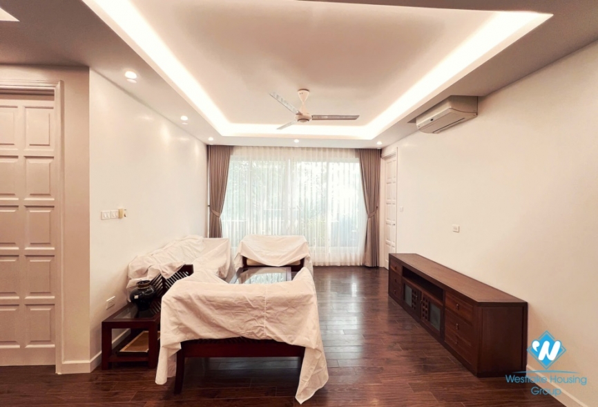 04 bedroom, 02 bathrooms apartment for rent in ciputra